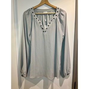 NWT Gray Top